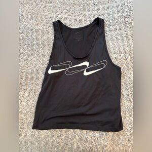 Nike running singlet size small